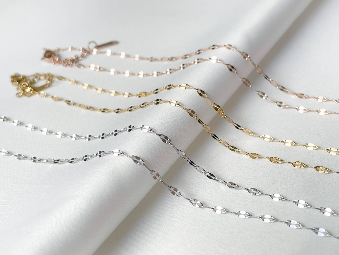 Mirror Chain Necklace - Tarnish-free Sequin Choker