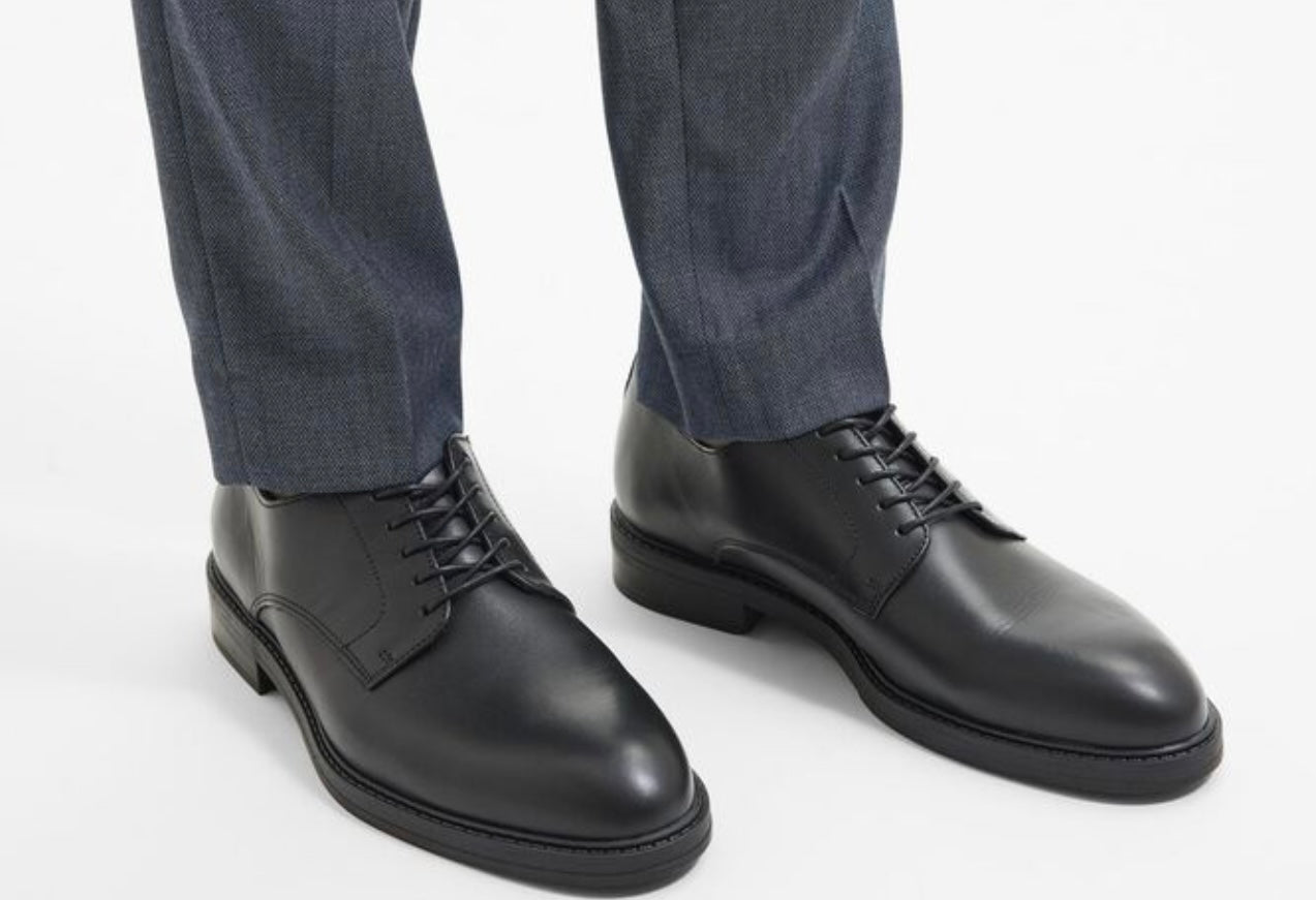 Leather Derby shoe