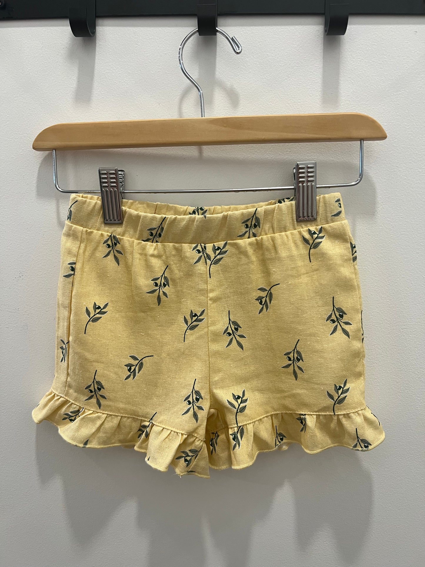 Olive Branch Linen Woven Shorts
