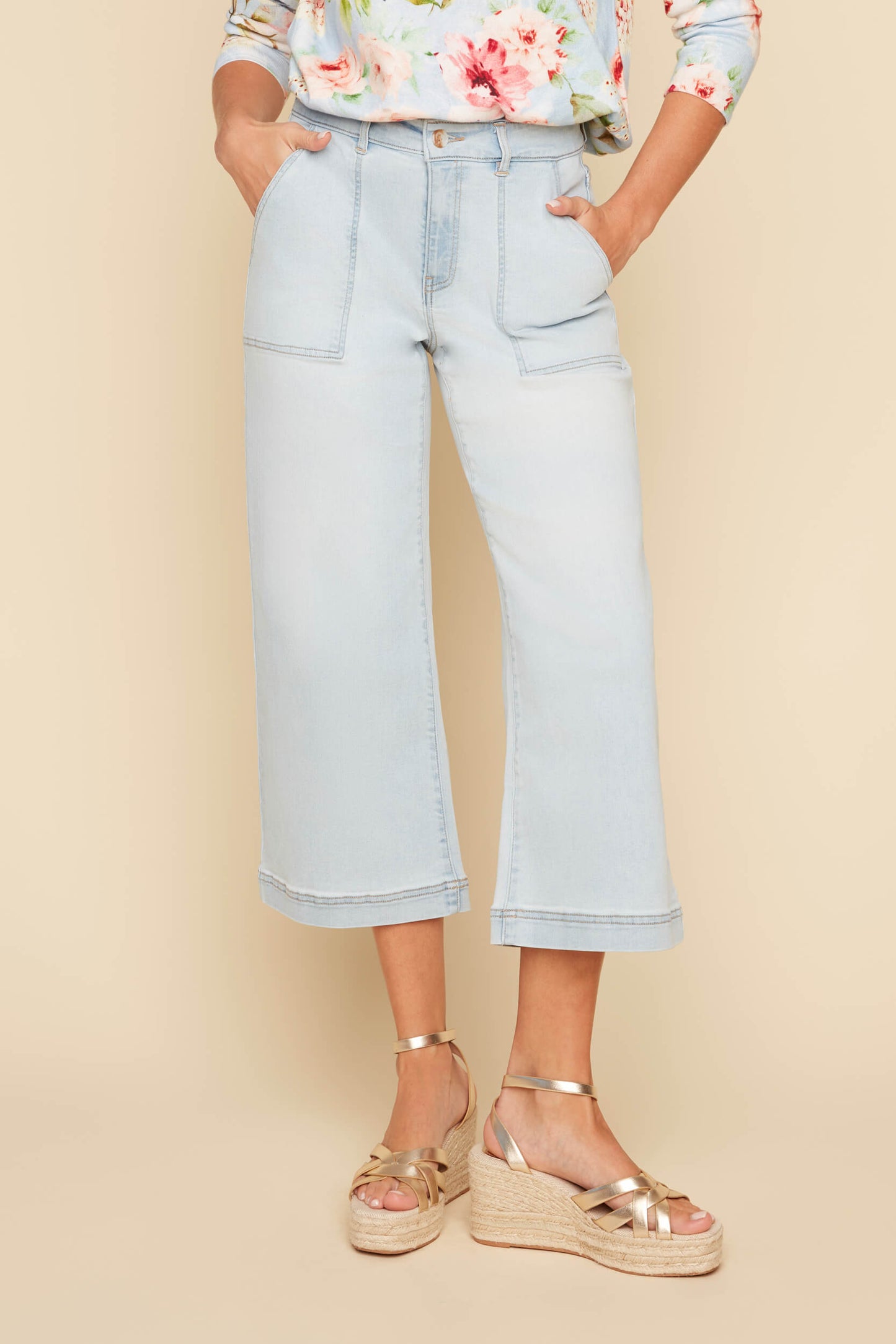 Cropped Jean with Front Pockets