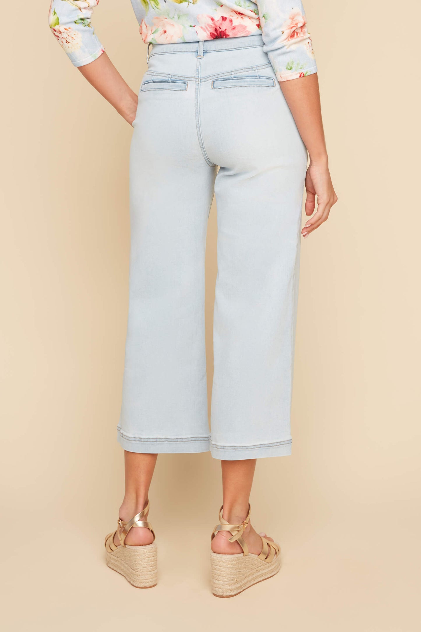 Cropped Jean with Front Pockets