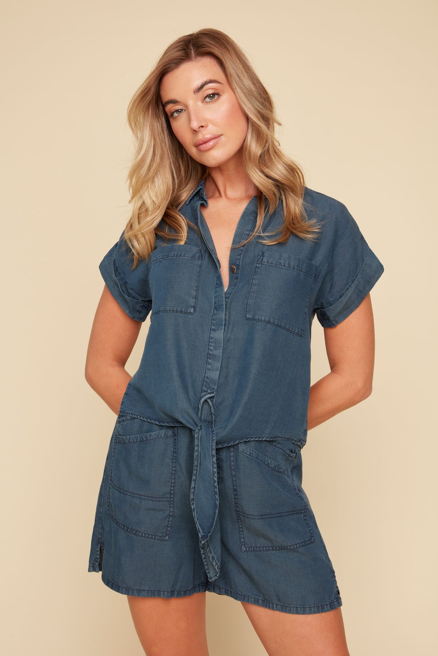 Short Sleeve Tie Up Blouse