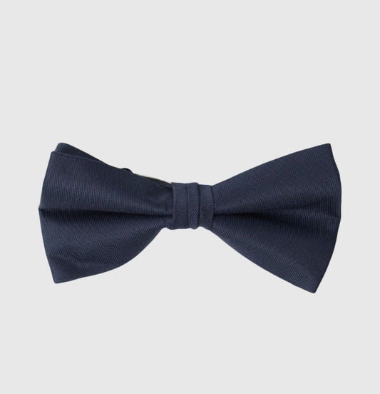 Plain Bow Tie
