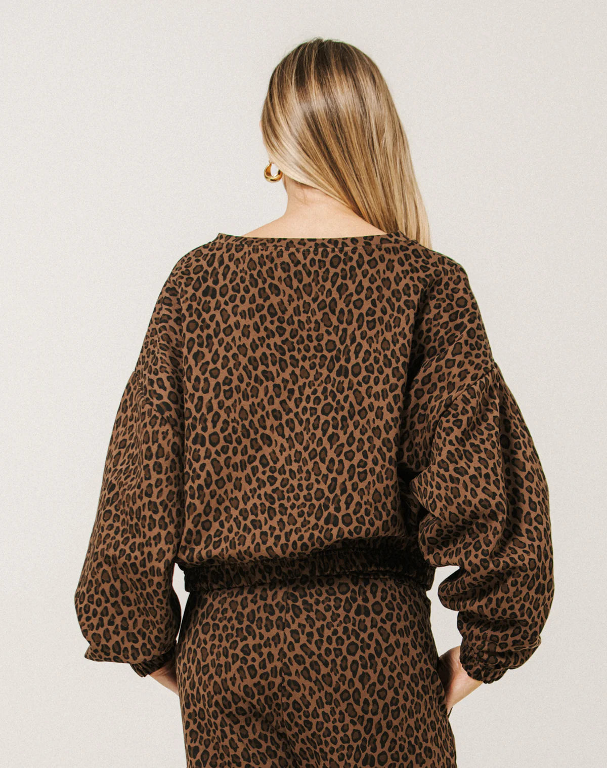 High V-Neck Leopard Sweater